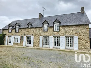 Cottage at Saint-Marcan (35120)