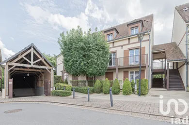 Apartment at Magny-le-Hongre (77700)
