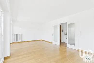 Apartment in Thonon-les-Bains (74200)