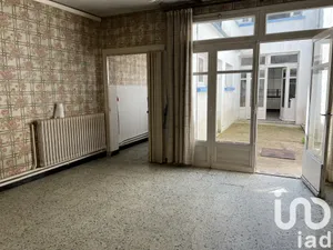 Townhouse at Chef-Boutonne (79110)