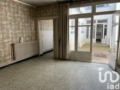 Maison de ville à Chef-Boutonne (79110)