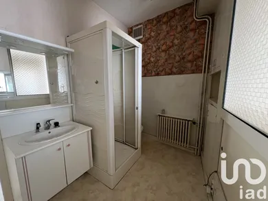 Townhouse in Chef-Boutonne (79110)