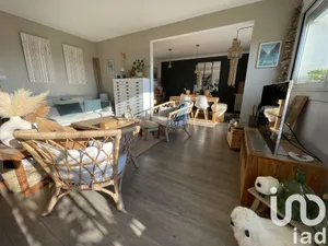 Apartment at Hyères (83400)