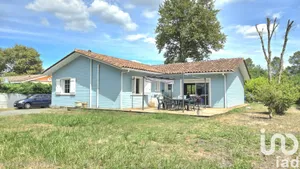 Maison de campagne à Saint Leger de balson (33113)