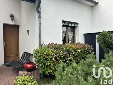 House at Beaugency (45190)