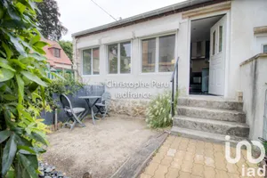 Appartement à Hardricourt (78250)