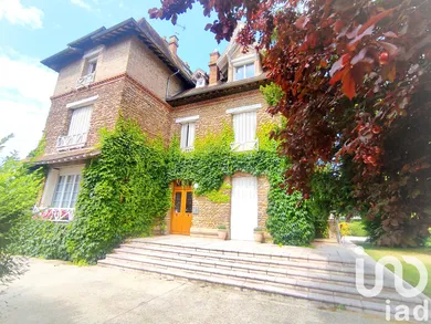 Duplex à Melun (77000)