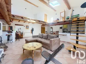 Duplex at Lambesc (13410)