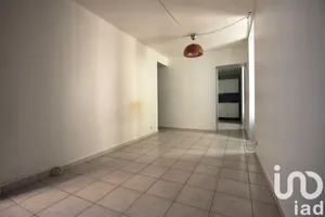 Apartment in Aubagne (13400)