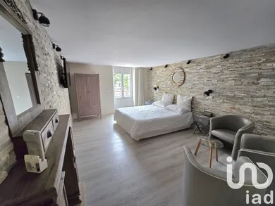 Duplex at Marseille (13002)