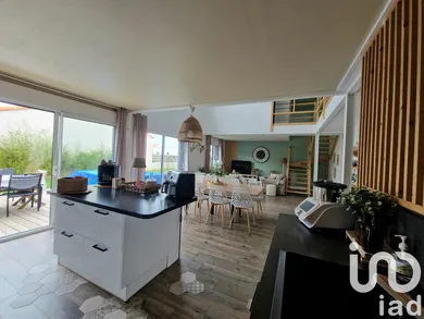 Maison à Brem-sur-Mer (85470)