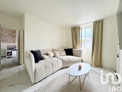 Appartement à Chartrettes (77590)