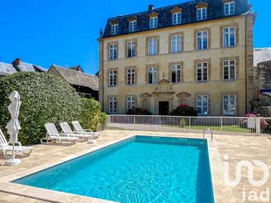 Appartement à Saint Geniez d'Olt et d'Aubrac (12130)