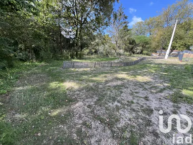 Building plot in Saint-Hilaire-de-Riez (85270)