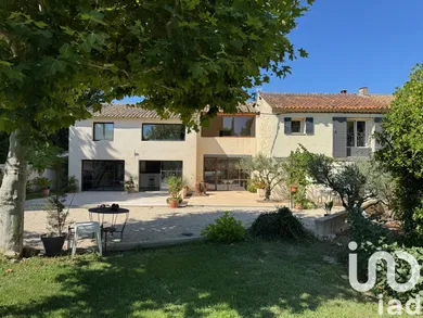 House at Eygalières (13810)