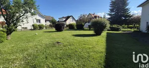 Land at Aurillac (15000)