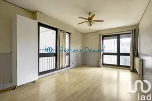 Apartment at Bordeaux (33800)