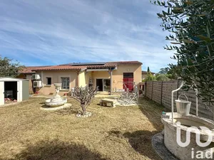 House at Mirande (32300)