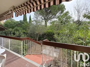 Apartment at Aix-en-Provence (13090)