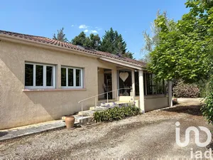 House at Samatan (32130)