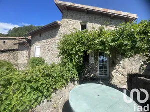 Maison de campagne à Saint-Andéol-de-Vals (07600)