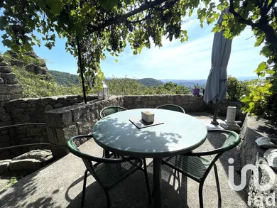 Maison de campagne à Saint-Andéol-de-Vals (07600)