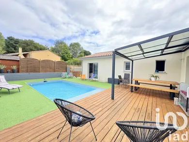 Maison à Cubnezais  (33620)