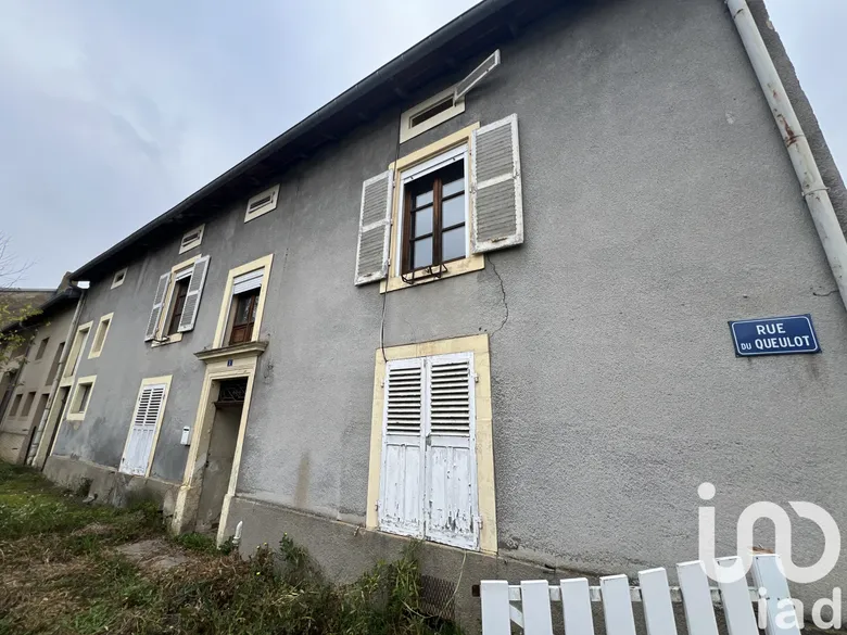 Maison 7 pièces 500 m² · à Failly · 500 m² · 165 000 €