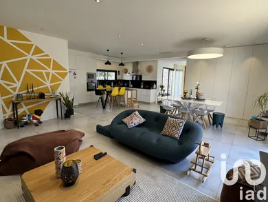 Maison à Ludon-Médoc (33290)