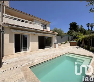 House at Le Cannet (06110)