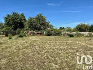 Building plot in CASTETS ET CASTILLON (33210)