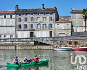House at Jarnac (16200)