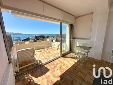 Apartment at Sanary-sur-Mer (83110)