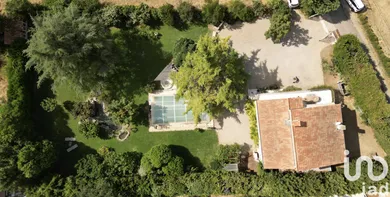 Maison de campagne à Carpentras (84200)