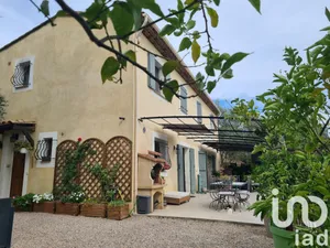 Maison traditionnelle à Tanneron (83440)