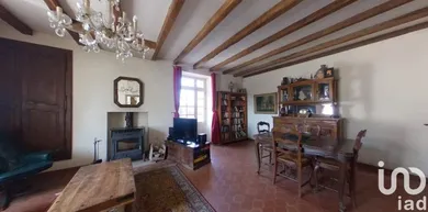 Maison de ville à Chabanais (16150)