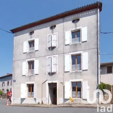 Townhouse at Chabanais (16150)