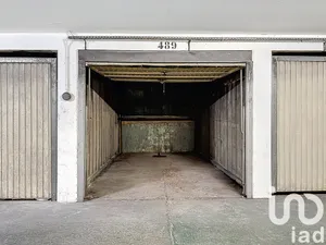 Garage at Les Mureaux (78130)