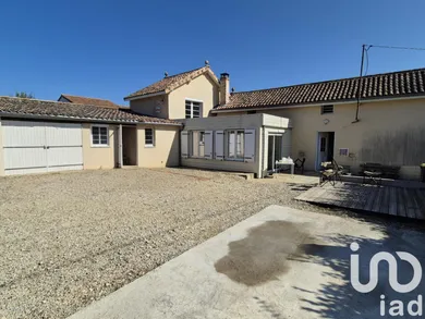 Maison à Civray (86400)