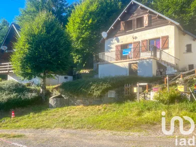 Maison à Saint-Chély-d'Aubrac (12470)