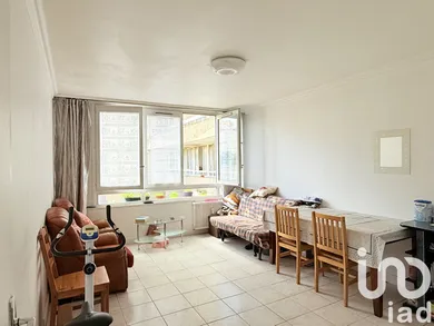 Apartment in Aubervilliers (93300)