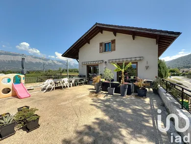 House at Gières (38610)