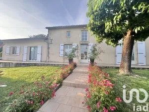Maison de campagne à Charroux (86250)