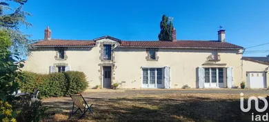 Longere at Chavagnes-en-Paillers (85250)