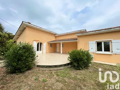 Maison à Vensac (33590)