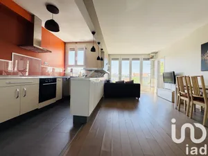 Apartment at Villejuif (94800)