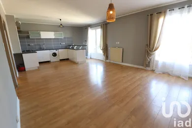 Apartment in Pont-du-Château (63430)