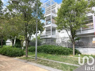 Appartement à Vaulx-en-Velin (69120)