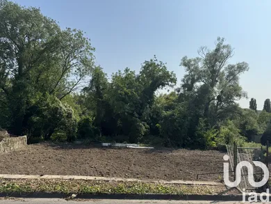 Building plot at Fismes (51170)