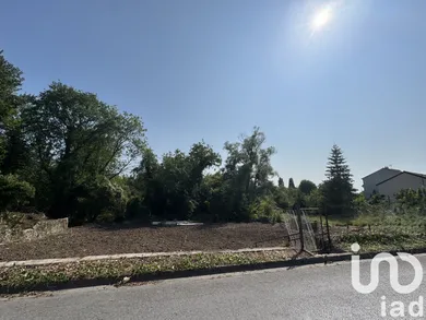Terrain à bâtir à Fismes (51170)